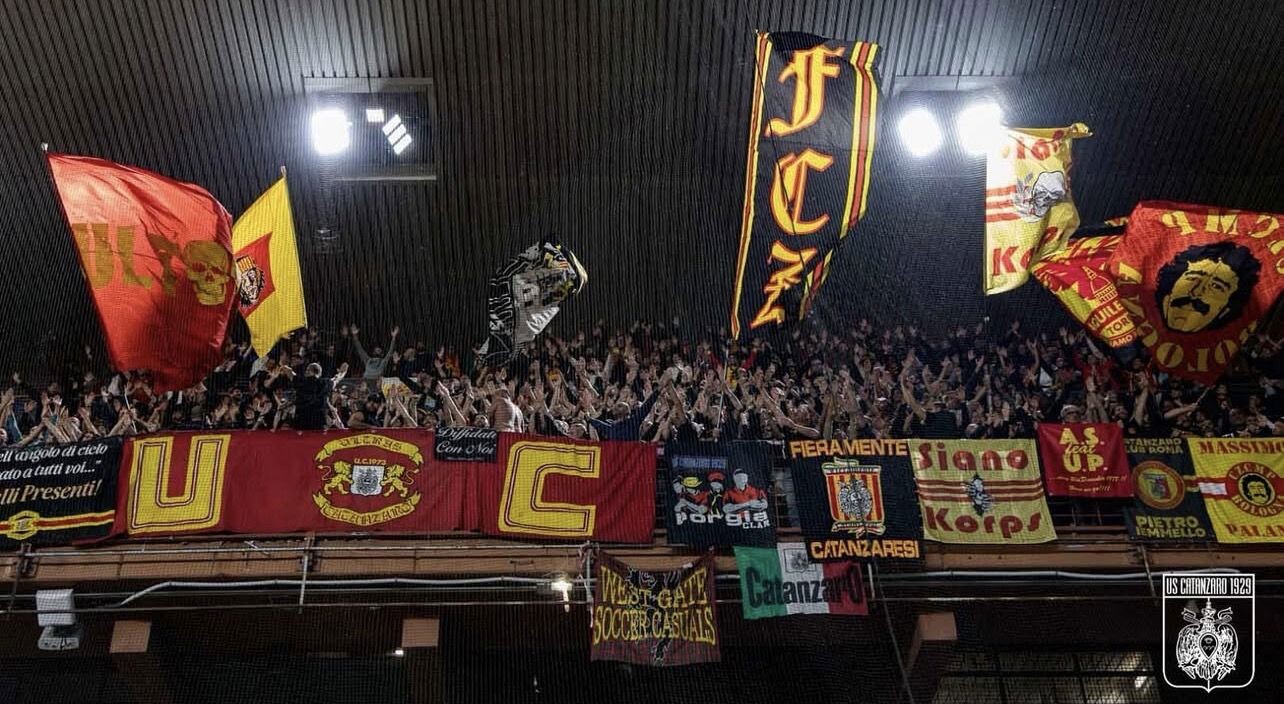 Gli Ultras Catanzaro in campo per le famiglie in difficoltà con una raccolta alimentare images Gli Ultras Catanzaro in campo per le famiglie in difficoltà con una raccolta alimentare