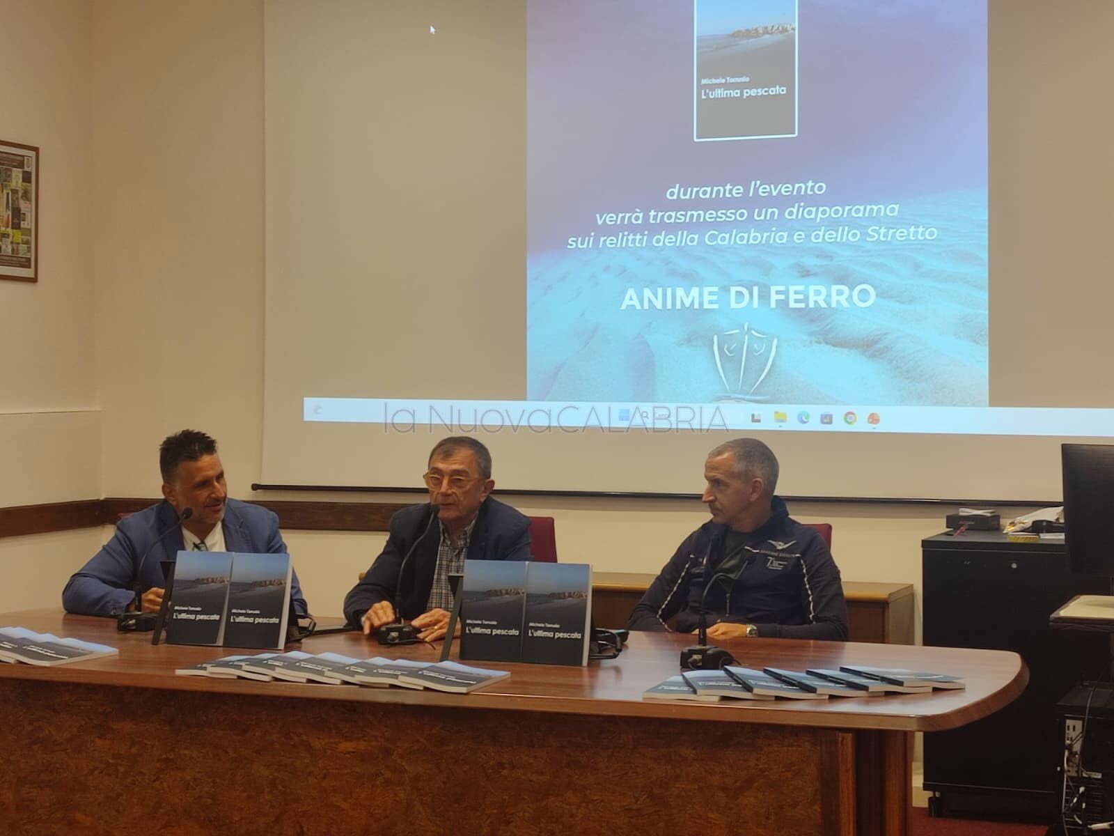 images Catanzaro, presentato "L'ultima pescata": il commosso ricordo del professore Michele Torrusio