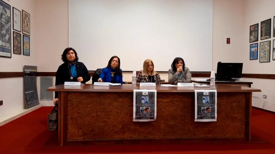 images Devianze e dipendenze giovanili: se ne parla all’ Istituto “De nobili” con la giudice Teresa Chiodo