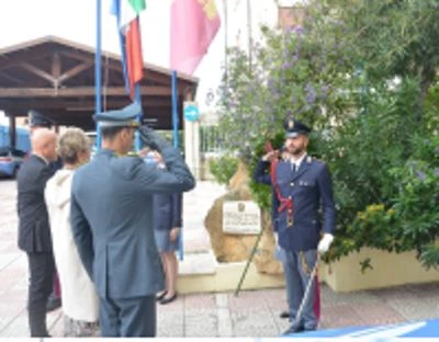 Crotone, la Polizia omaggia i Caduti della Polizia di Stato 