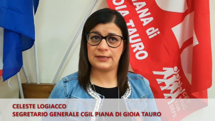 images Coronavirus.Resta alta la tensione tra i migranti nella tendopoli di  San Ferdinando. Il sindaco chiede più tende e bagni 