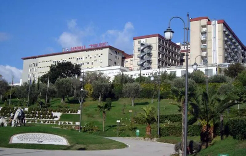 images Buona sanità a Catanzaro: "Il grazie al Reparto di Medicina generale donne del Pugliese"