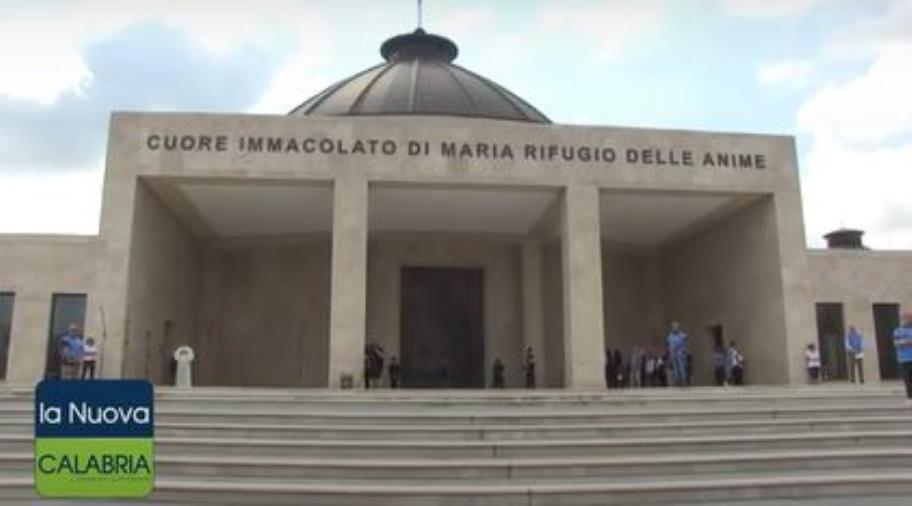 Consacrata la Chiesa di Paravati nel segno di Natuzza images Consacrata la Chiesa di Paravati nel segno di Natuzza