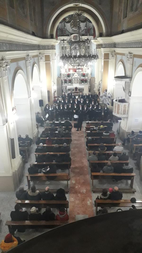 "Christmas Concert" a Sersale, pomeriggio di note nella chiesa madre (VIDEO)  images "Christmas Concert" a Sersale, pomeriggio di note nella chiesa madre (VIDEO)