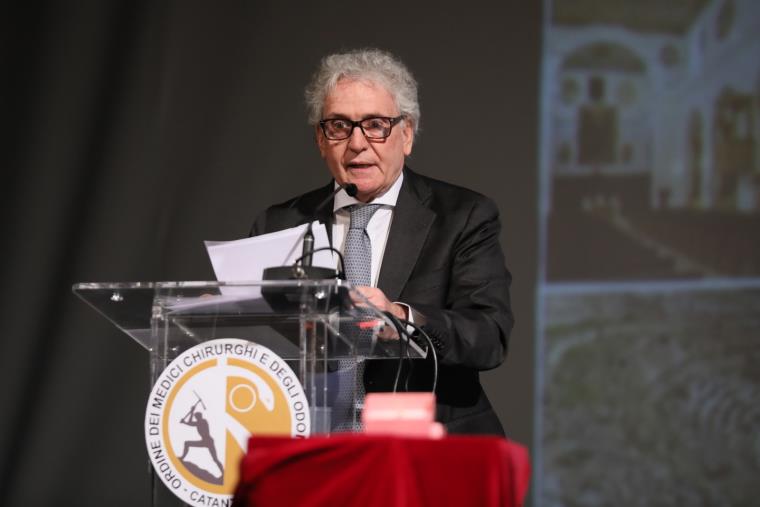 Ordine medici e odontoiatri, domani a Catanzaro la presentazione delle linee guida della terapia delle paradontiti images Ordine medici e odontoiatri, domani a Catanzaro la presentazione delle linee guida della terapia delle paradontiti