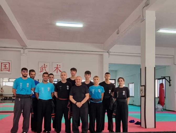 Wushu Kung Fu, 6 nuove "cintura nera" a Catanzaro tra gli allievi del Maestro Giuliano images Wushu Kung Fu, 6 nuove "cintura nera" a Catanzaro tra gli allievi del Maestro Giuliano