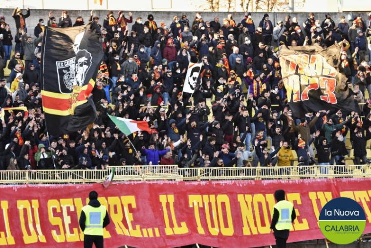 Us Catanzaro 1929, si attende la fumata bianca per Iemmello. Slitta l'arrivo di Sounas images Us Catanzaro 1929, si attende la fumata bianca per Iemmello. Slitta l'arrivo di Sounas