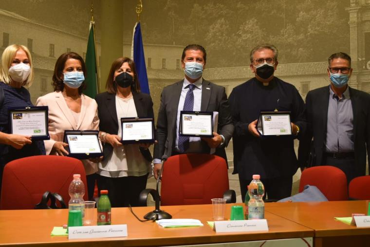 Successo per il convegno dal titolo “Quando l’odio diventa reato”, a cura del Coisp Cosenza images Successo per il convegno dal titolo “Quando l’odio diventa reato”, a cura del Coisp Cosenza