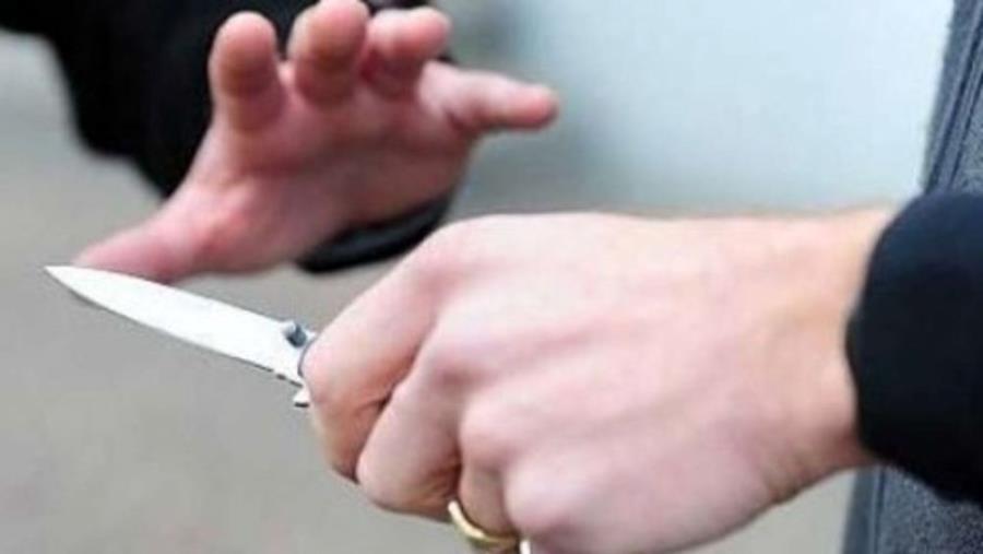 images  Nel Reggino  due carabinieri feriti a coltellate da uomo durante un Tso