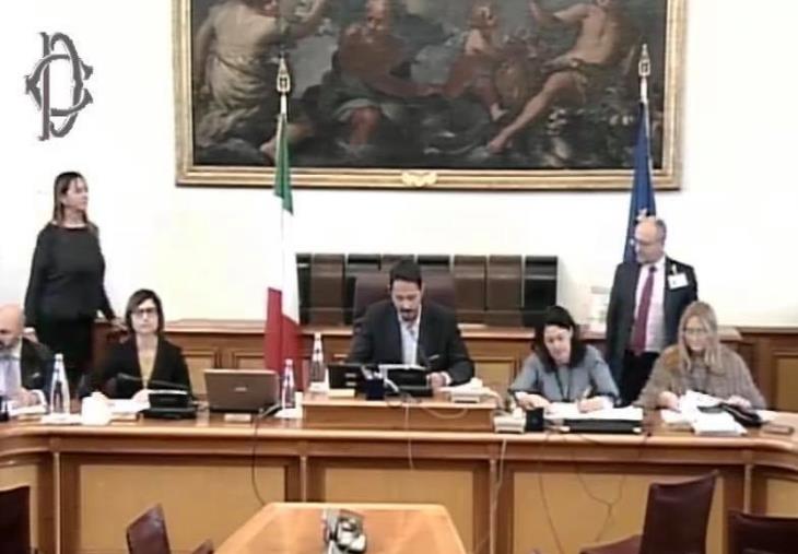 images Atto sacrilego a Castrovillari: decapitata la statua di Gesù bambino