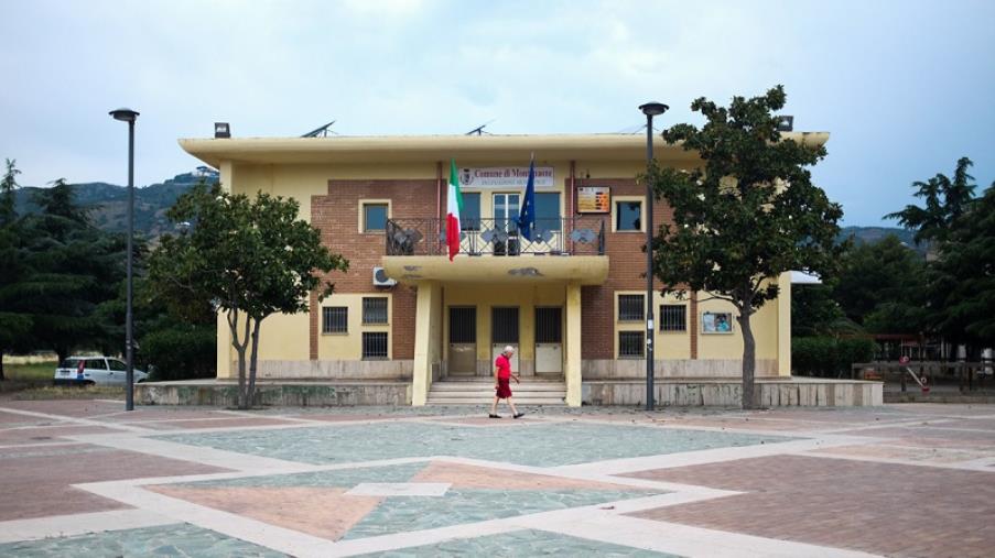 images Montepaone, l'opposizione critica l'ordinanza per la raccolta porta a porta condominiale