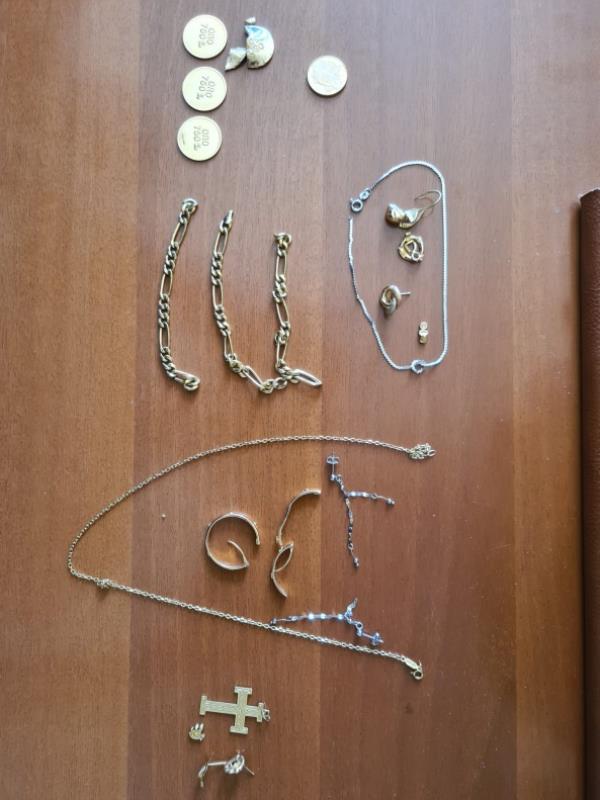 images Catanzaro, attività illecita all'interno di un "Compro oro": sanzioni e sequestri