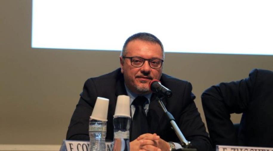 Poliziotti "assembrati" e multati dai carabinieri. Conestà (Mosap): "Ci saremmo aspettati lo stesso tam tam quando abbiamo denunciato le aggressioni" images Poliziotti "assembrati" e multati dai carabinieri. Conestà (Mosap): "Ci saremmo aspettati lo stesso tam tam quando abbiamo denunciato le aggressioni"