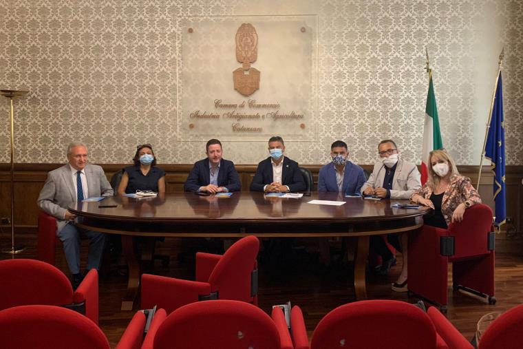 Catanzaro. Si è insediato il nuovo Consiglio della Camera arbitrale della Camera di Commercio images Catanzaro. Si è insediato il nuovo Consiglio della Camera arbitrale della Camera di Commercio