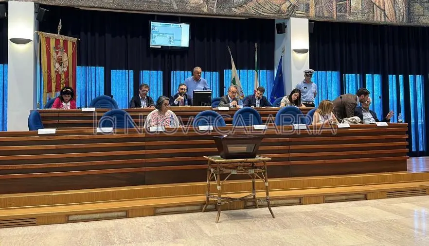 images Consiglio comunale Catanzaro, la diretta streaming della seduta (VIDEO)