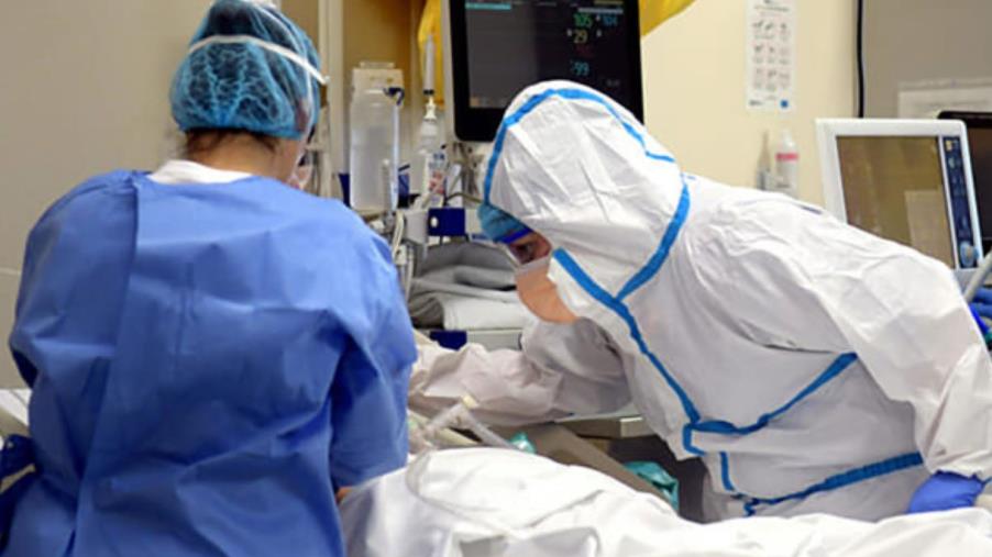 images Covid Calabria. Il tasso di occupazione dei reparti di area medica sale all'11%. Si avvicina la soglia critica del 15%