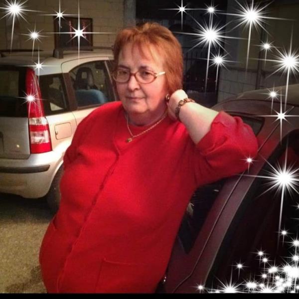 images Catanzaro, il dramma di Anna: "Vi racconto il calvario di mia madre morta dopo un mese in ospedale"