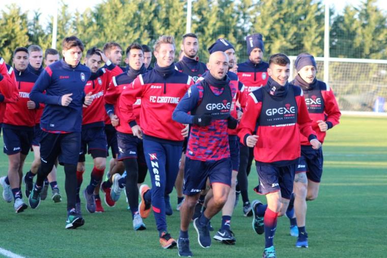 images Serie B, Crotone: la prima seduta del 2020 