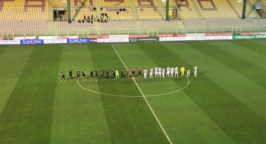images Catanzaro vs Potenza: 1-0 finale. Curiale regala la vittoria nei minuti di recupero