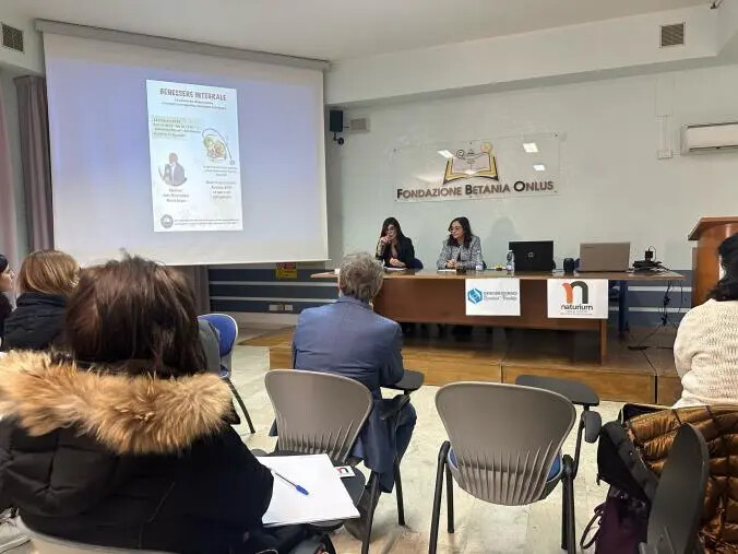 Dal “Benessere integrale” alla nutrigenetica, il convengo a Catanzaro organizzato da Naturium images Dal “Benessere integrale” alla nutrigenetica, il convengo a Catanzaro organizzato da Naturium