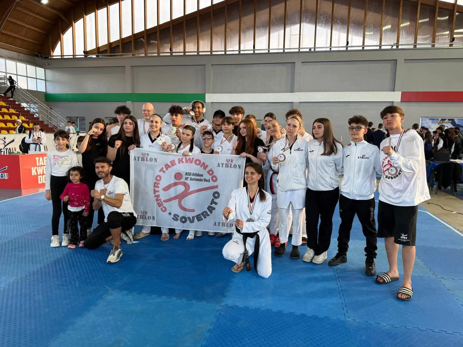 Il Centro Taekwondo Athlon di Soverato conquista il secondo posto al Campionato Interregionale FITA Calabria


