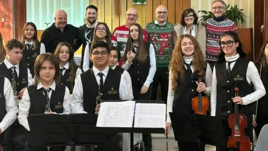 images Catanzaro, nella Parrocchia San Pio X il concerto di Natale dell’Orchestra “Armonie di Note”