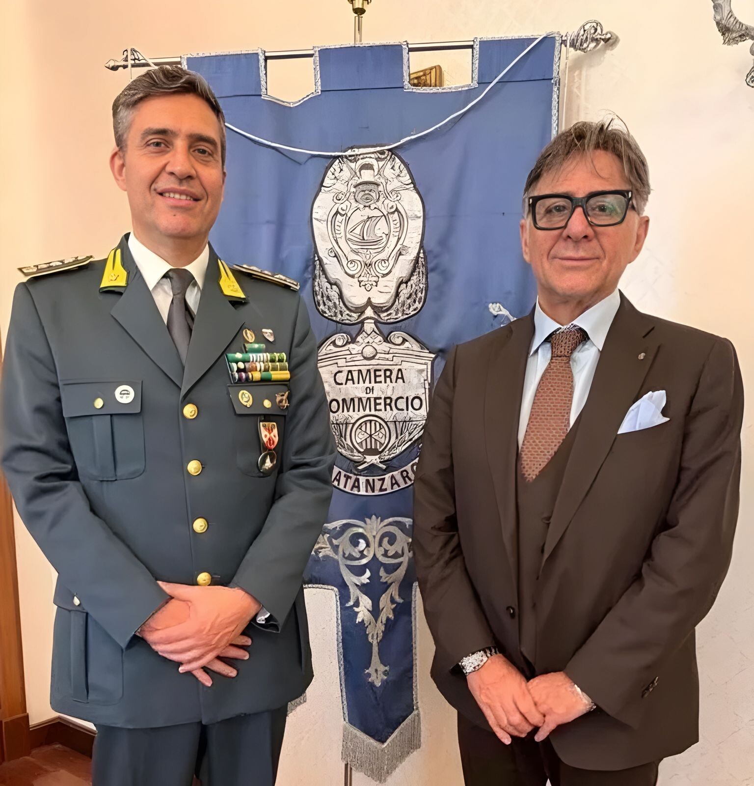 Pierpaolo Manno promosso generale di Brigata, il saluto di Pietro Falbo images Pierpaolo Manno promosso generale di Brigata, il saluto di Pietro Falbo