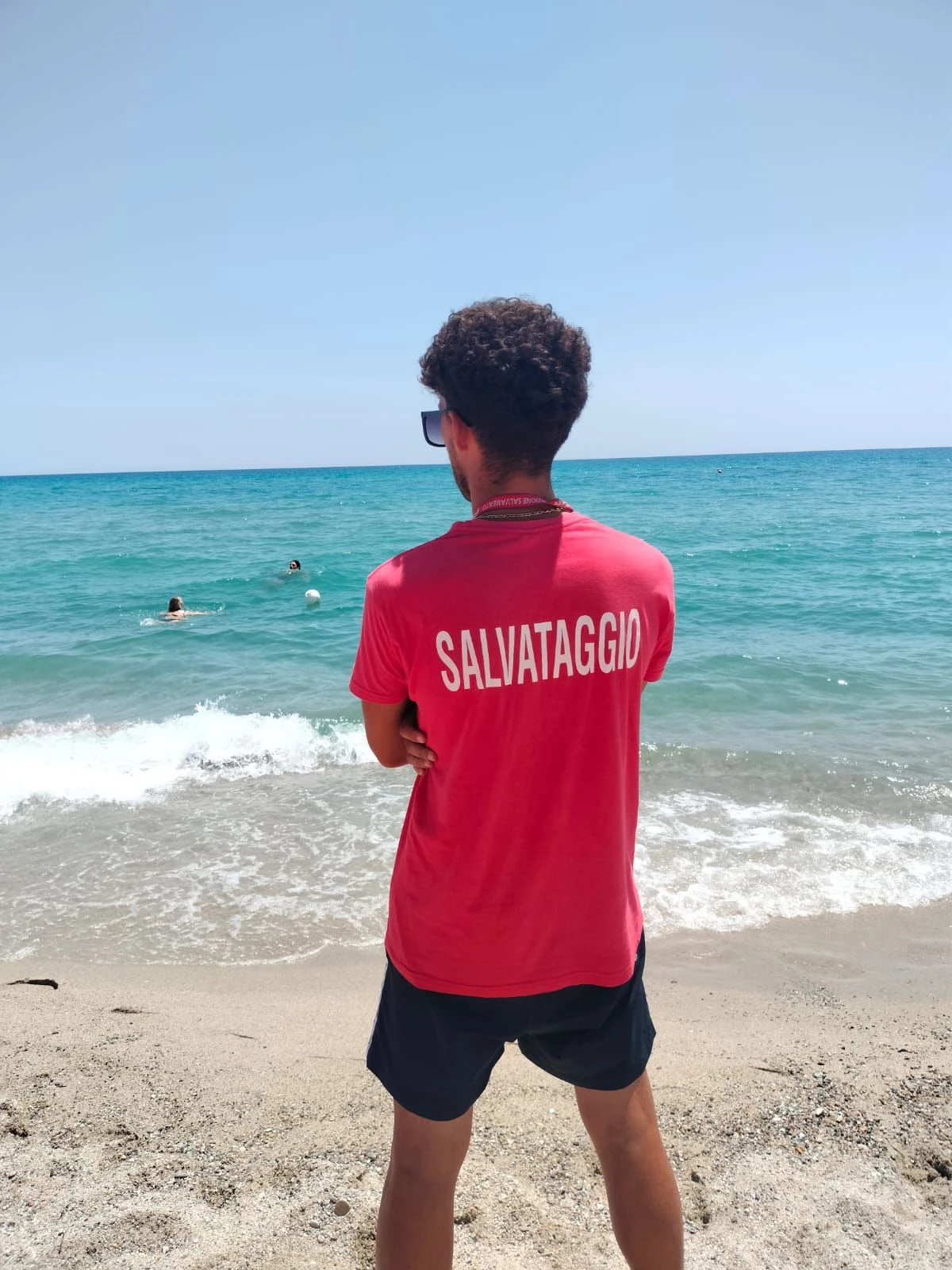 Cropani, tragedia sfiorata al Lido ‘Ippocampo’: bagnino salva anziana in mare