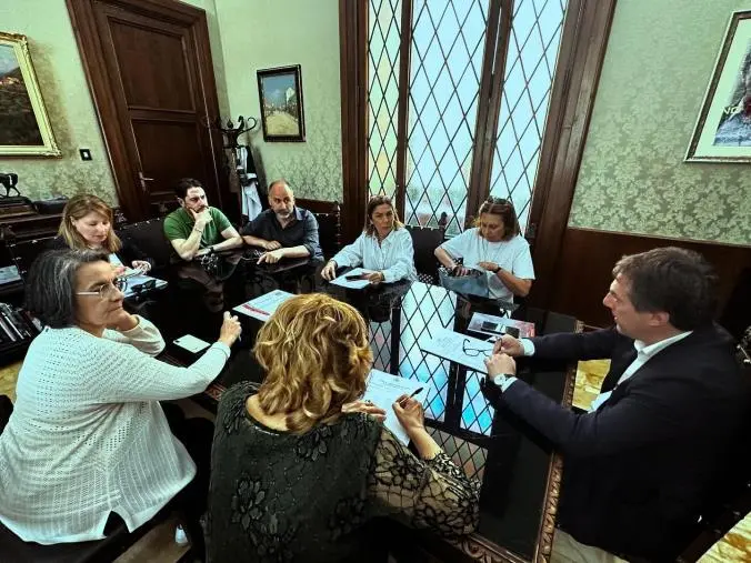 Catanzaro, FI insiste: "Gli assessori rimossi continuano a percepire indennità" images Catanzaro, FI insiste: "Gli assessori rimossi continuano a percepire indennità"