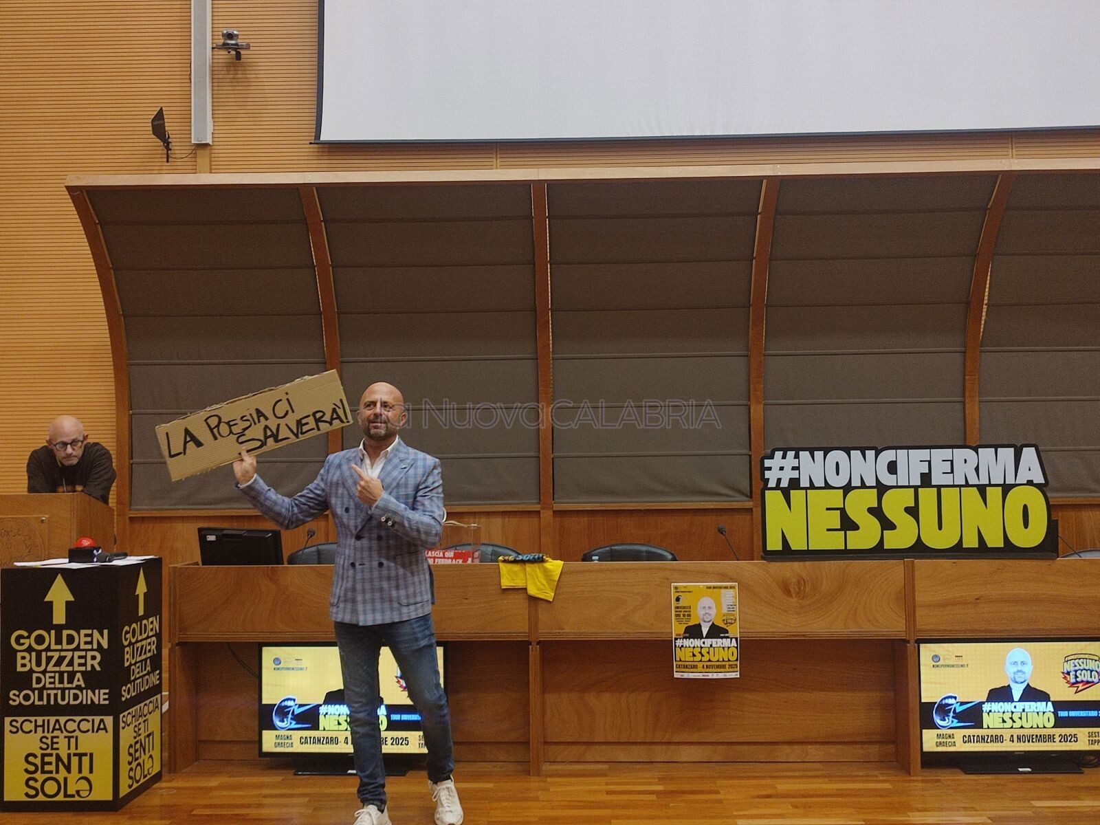 images Catanzaro, all'Umg torna il tour motivazionale "#NonCiFermaNessuno" con Luca Abete