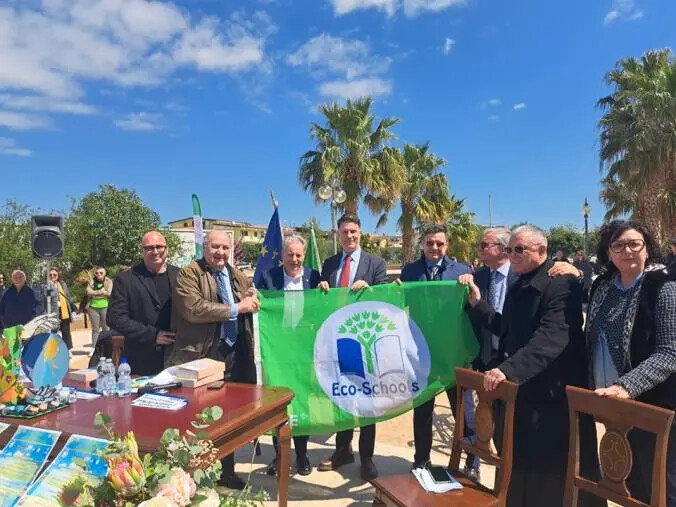 Cropani celebra il prestigioso riconoscimento della Bandiera Verde per l'ambiente images Cropani celebra il prestigioso riconoscimento della Bandiera Verde per l'ambiente