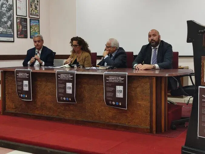 images Catanzaro, presentato al Musmi "La Destra e lo Stato" il libro di Spartaco Pupo