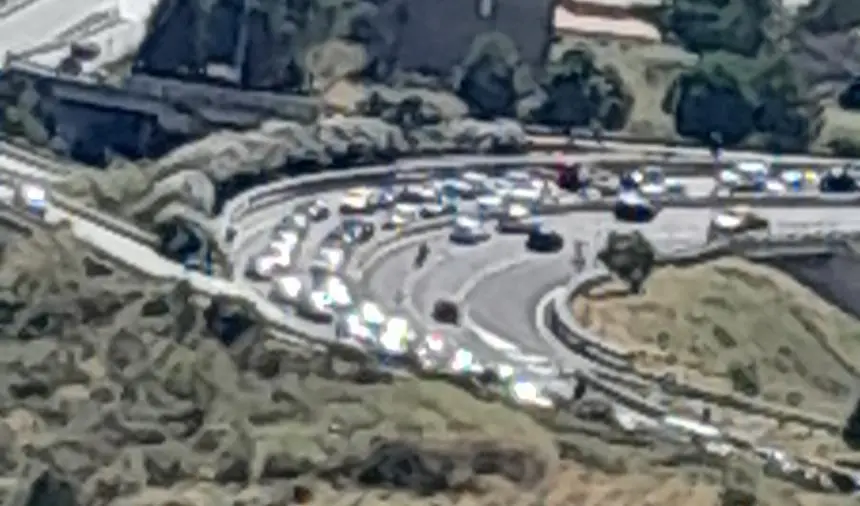 Traffico in tilt su Viale De Filippis per lavori, Mauro: "Necessario farli di giorno?" images Traffico in tilt su Viale De Filippis per lavori, Mauro: "Necessario farli di giorno?"