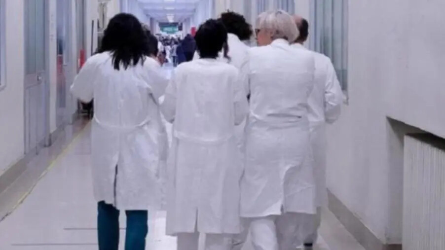 Contratto dirigenza medica e sanitaria: arriva la firma sull'accordo per il triennio 2022-2024 images Contratto dirigenza medica e sanitaria: arriva la firma sull'accordo per il triennio 2022-2024