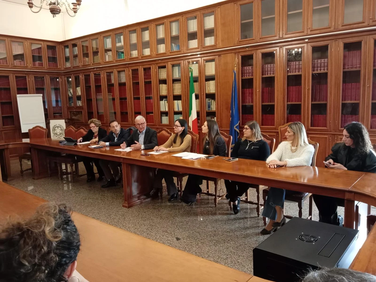 Catanzaro, insediato in Prefettura il Consiglio Territoriale per l’Immigrazione nella nuova composizione

 