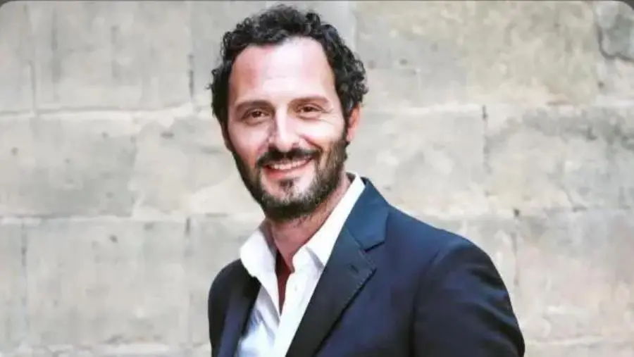 Ama Calabria, in scena a Catanzaro e Lamezia “Pirandello Pulp” con Fabio Troiano: l’intervista
 images Ama Calabria, in scena a Catanzaro e Lamezia “Pirandello Pulp” con Fabio Troiano: l’intervista