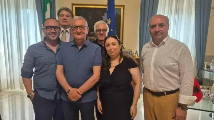 images Catanzaro, il Movimento politico Nuova Genesi incontra il prefetto 