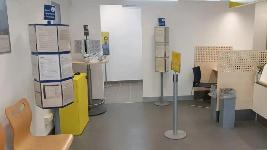 Poste Italiane: nell'ufficio postale di San Mango d'Aquino arrivano i servizi Polis images Poste Italiane: nell'ufficio postale di San Mango d'Aquino arrivano i servizi Polis