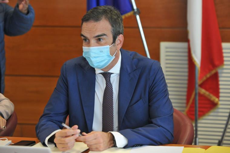 images Covid e scuole, Occhiuto: "Favorevole a differire riapertura ma le ordinanze regionali sono impugnabili"