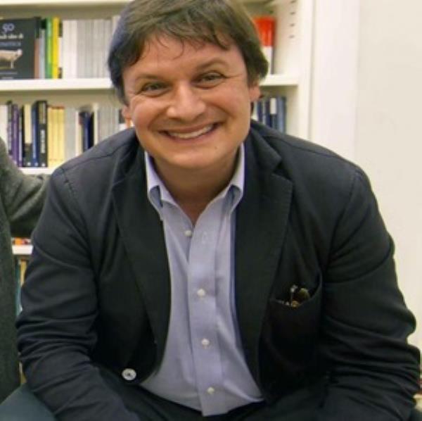 images Nessuna corruzione o falso: assolto l'ex procuratore aggiunto di Catanzaro, Vincenzo Luberto 