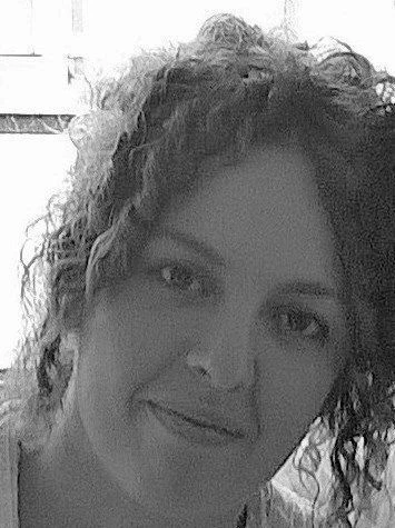 Tragedia a Catanzaro, città sotto shock per la morte di Anna e dei suoi bambini