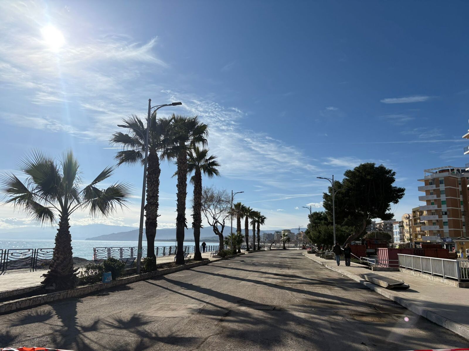images Catanzaro, riaperto il lungomare dopo soli 5 giorni dal ciclone Harry 