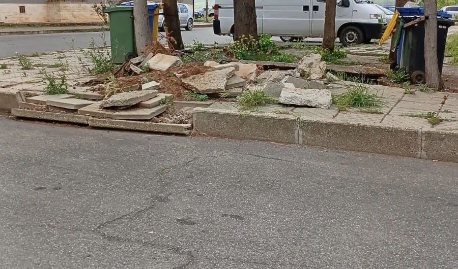 Cassano, Guerrieri (NDC) chiede ad Aterp e Comune il ripristino dei marciapiedi di Via Timpone Rosso
