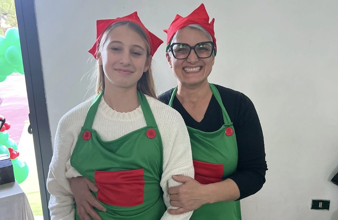 A Soverato l’evento “Dipingi la tua Pallina di Natale”: un successo che profuma di solidarietà