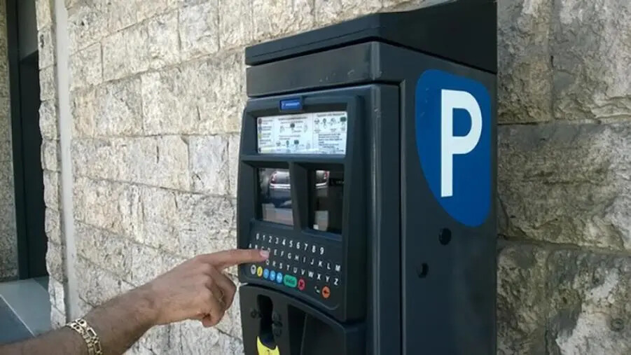 Amc rinnova la cooperazione con Park It: in arrivo 13 nuovi parcometri di ultima generazione images Amc rinnova la cooperazione con Park It: in arrivo 13 nuovi parcometri di ultima generazione