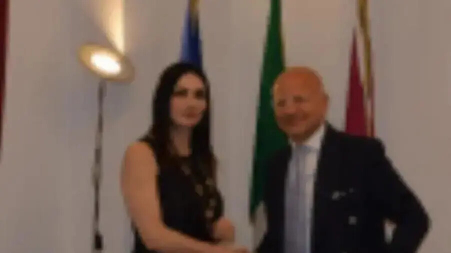 Crotone, il questore riceve Maria Elena Senese (Uil): "Confronto e collaborazione con le realtà sociali e sindacali" images Crotone, il questore riceve Maria Elena Senese (Uil): "Confronto e collaborazione con le realtà sociali e sindacali"