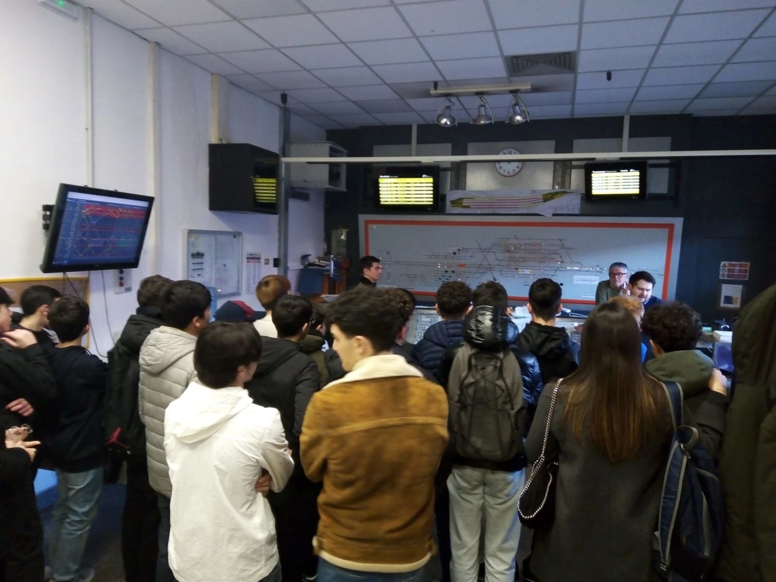 A Reggio studenti alla scoperta del mondo ferroviario con Trenitalia Junior 2026