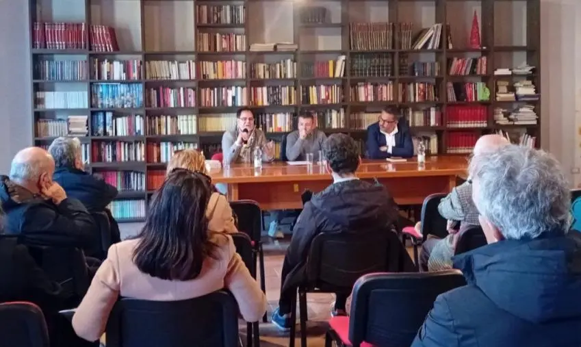 Marcellinara, presentato il libro sull'asma dello pneumologo Salvatore Lombardo  images Marcellinara, presentato il libro sull'asma dello pneumologo Salvatore Lombardo