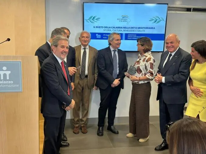 Premiato a Roma il cardiochirurgo catanzarese Pasquale Fratto images Premiato a Roma il cardiochirurgo catanzarese Pasquale Fratto