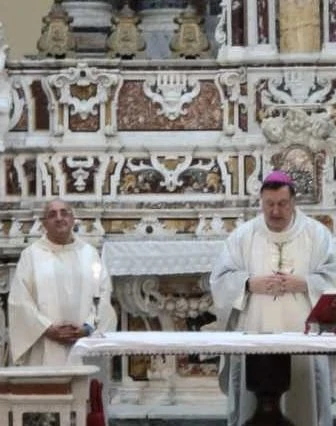 Catanzaro celebra San Josemaría Escrivá: mons Maniago presiede la Santa Messa in onore del fondatore dell’Opus Dei